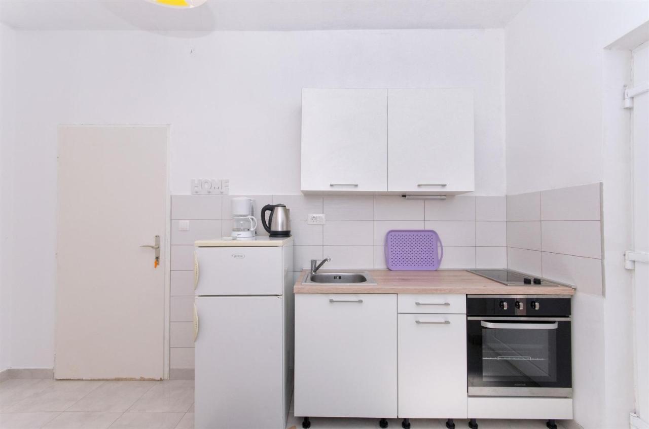 Apartments Paolo Okuklje Екстериор снимка