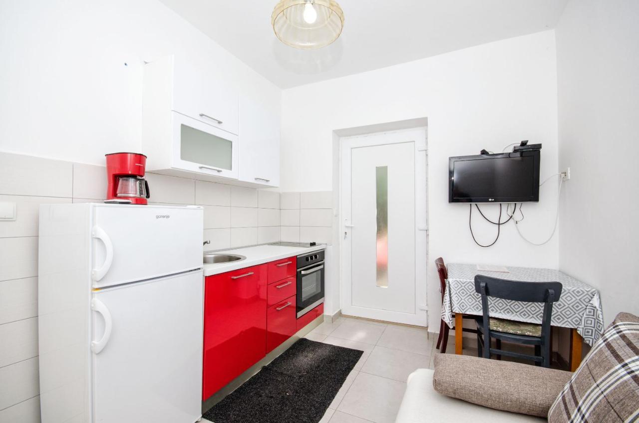 Apartments Paolo Okuklje Екстериор снимка